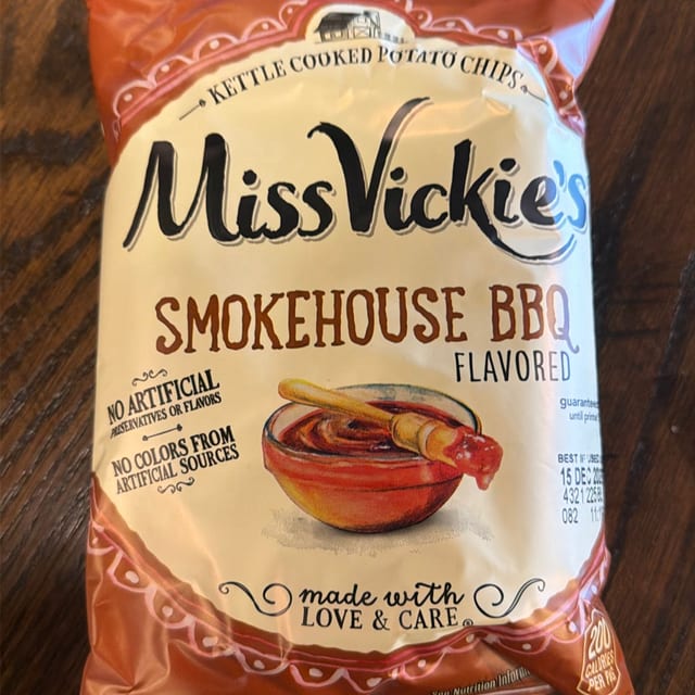 BBQ CHIPS.